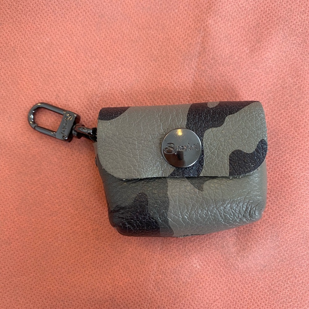 EUC Spark*l Spark’l Sparklbands Camo AirPods Pro Case